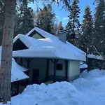 Chalet Latky شاليه *