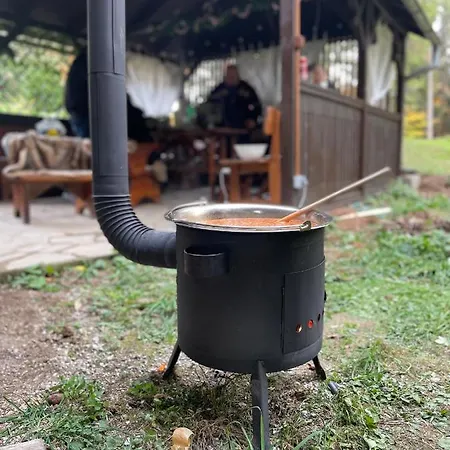 シャレー Chalet Latky