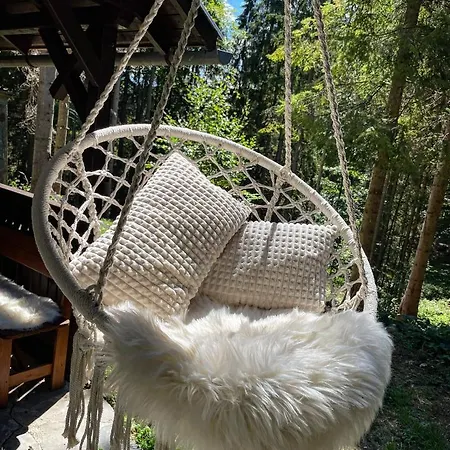 シャレー Chalet Latky