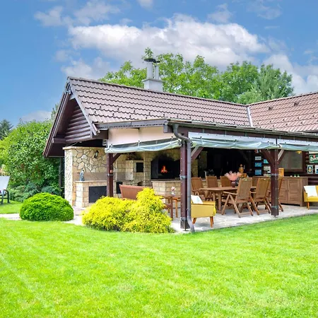 Chalet Senec * Senec